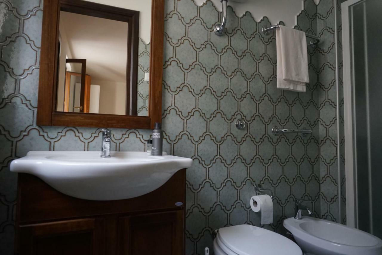 Centro Storico Alghero Bb Bed & Breakfast Luaran gambar